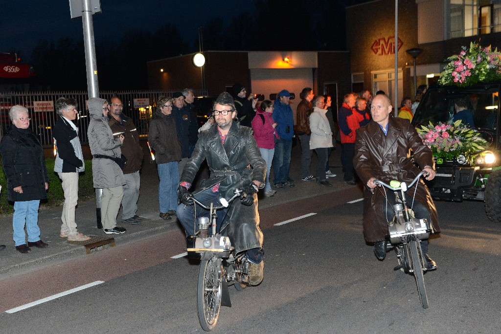 ../Images/Bloemencorso 2015 186.jpg